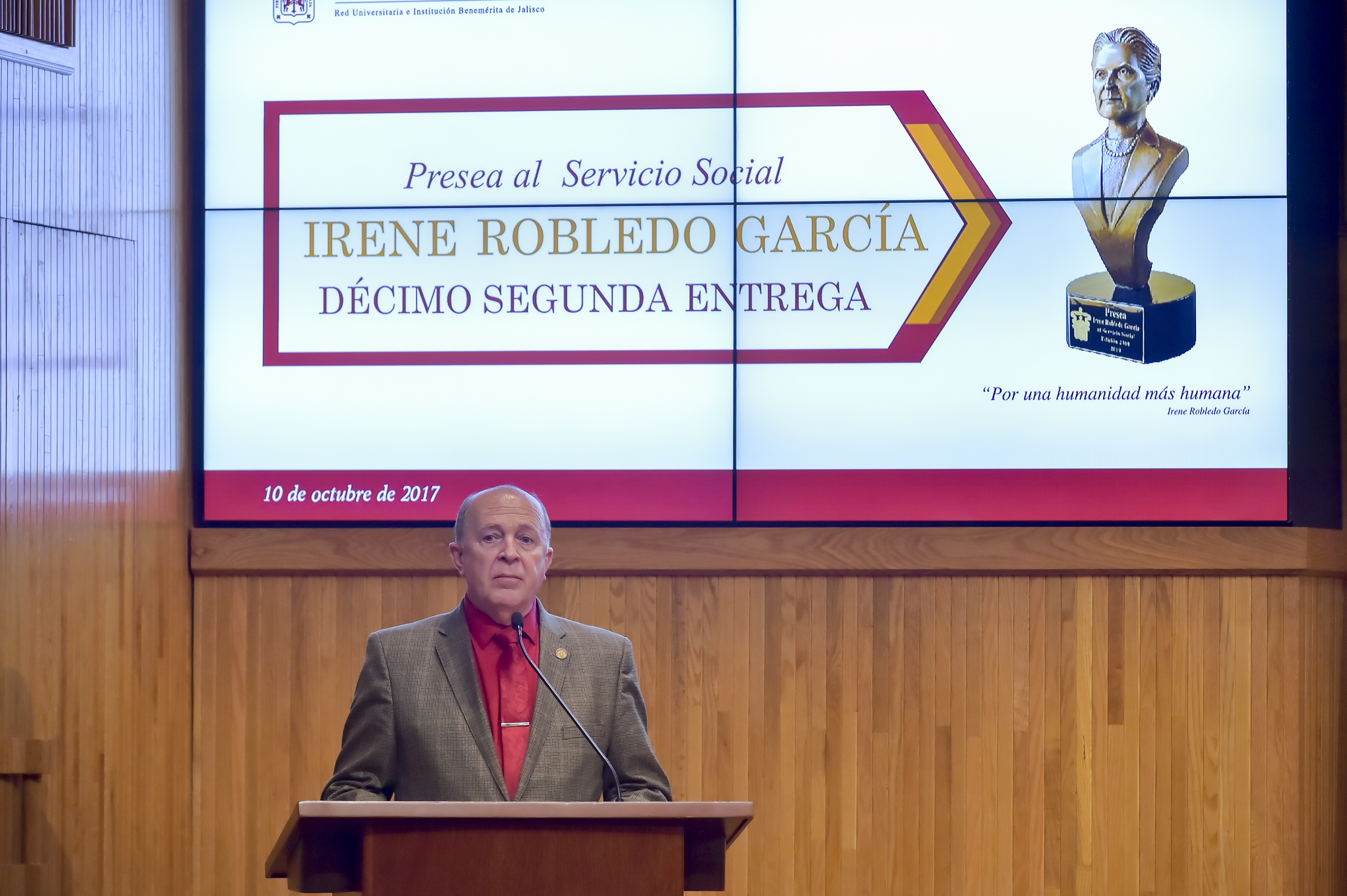 Vicerector de la UdeG, Dr. Miguel Ángel Navarro Navarro